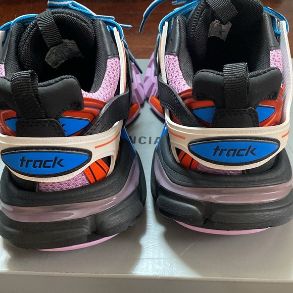 Balenciaga Track Sneakers - Picture 3 of 8